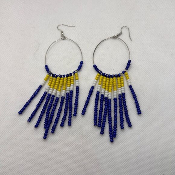 NWOT Beaded circle and tassel fishhook earrings - Picture 1 of 3